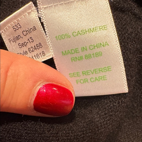 LILLY PULITZER CASHMERE WRAP SWEATER WITH RUFFLE SURROUND COLLAR BLACK SIZE. S - Picture 12 of 12